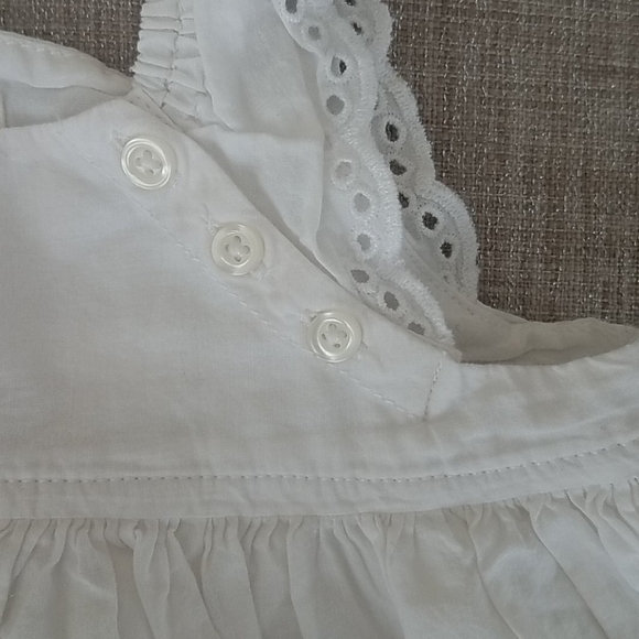 Baby Gap White Eyelet Dress/Top - Picture 5 of 7